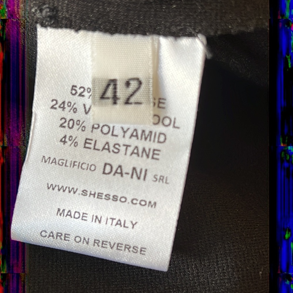 EUC She’s So Made in Italy Black Tunic Top with Knit Collar - Picture 7 of 11